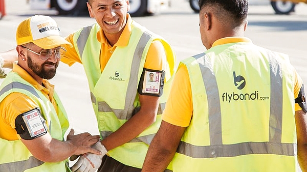 Flybondi quiere empezar a ofrecer su propio servicio de rampa a otras aerolíneas