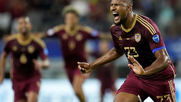 Video: el golazo de Salomón Rondón para igualar el partido ante Canadá