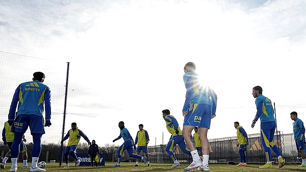 El parte médico del juvenil de la Primera de Boca que sufrió una grave lesión en la práctica