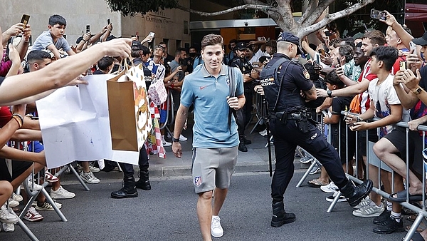 Con Julián y De Paul en el banco, el Atlético de Madrid debuta en la Liga