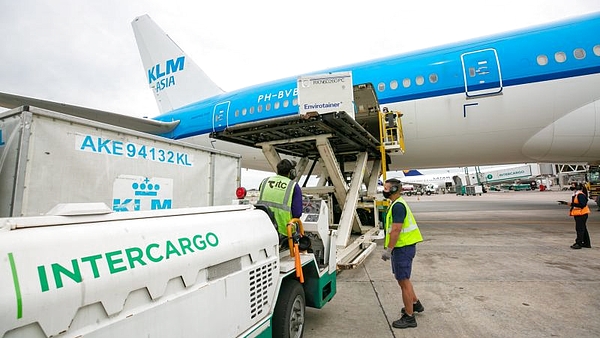 Avanza el plan de Milei para Intercargo pese a las protestas gremiales en los aeropuertos