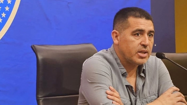 Inédito: Riquelme se enojó, se levantó y cortó una entrevista