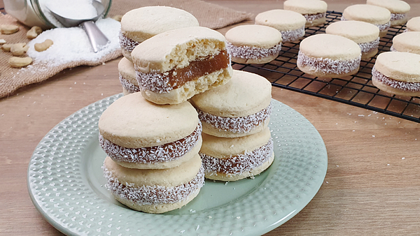 Alfajores de maicena: la receta original para hacerlos en casa fácil y rápidos