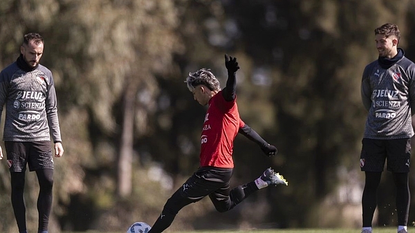 Independiente busca achicar el plantel: qué jugadores podrían partir