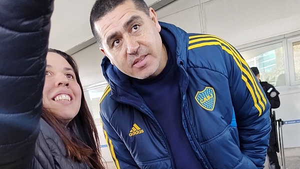 Con Riquelme a la cabeza, Boca llegó a Brasil para la revancha vs. Cruzeiro