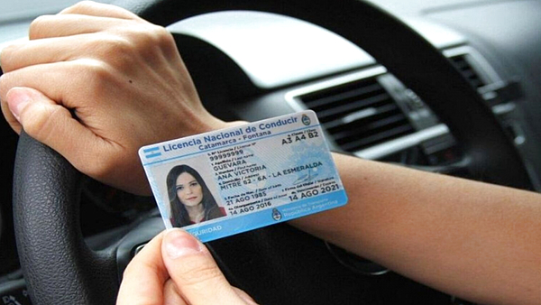 Atención conductores: cambia la prueba para tramitar la licencia de conducir 