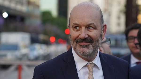 Según Sturzenegger, la desregulación de la ley ya muestra cambios positivos en el mercado