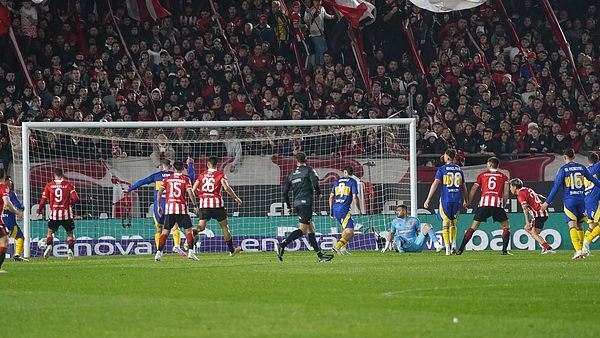 Video: el gol anulado a Enzo Pérez contra Boca