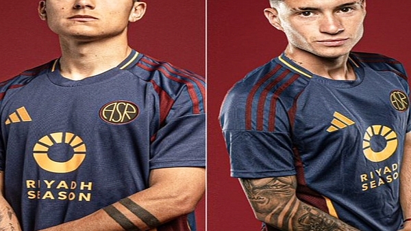 La Roma presentó su nueva camiseta con Paulo Dybala y Matías Soulé como modelos