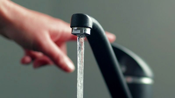 Vuelve a aumentar el agua: de cuánto serán las subas que llegarán en las boletas de septiembre