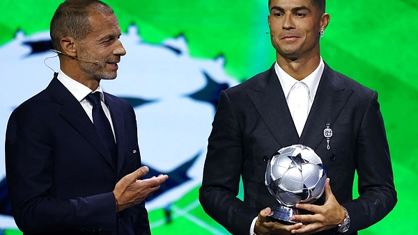 El premio a Cristiano Ronaldo antes del sorteo de la nueva Champions League