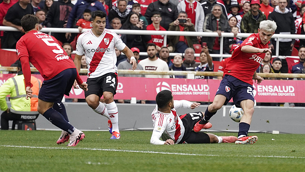 Independiente y un problema a resolver: es el equipo que más tarjetas recibió en la Liga