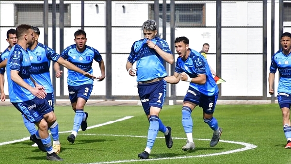 San Telmo goleó, se metió en la pelea y hundió a Arsenal en descenso