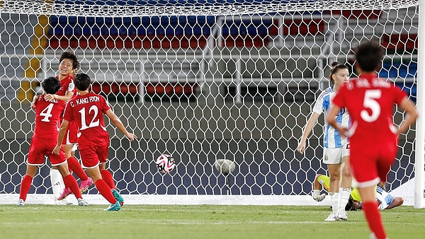 Argentina sufrió una contundente derrota en su debut en el Mundial Sub 20