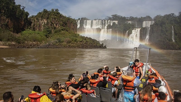 Fin de semana largo de octubre: cuánto va a costar una escapada en Buenos Aires, Córdoba e Iguazú