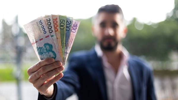 Adiós billetes: estos son los ejemplares que saldrán de circulación en septiembre, ¿cómo cambiarlos?