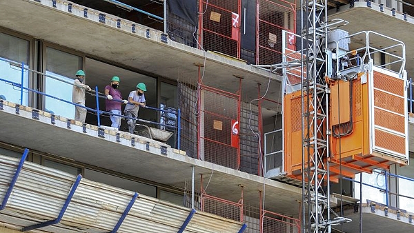 La baja del Impuesto PAIS impacta en los edificios en construcción: qué pasara con los precios