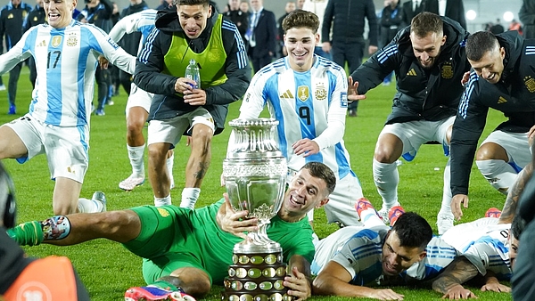 Con De Paul al micrófono y Di María en cancha, los festejos de la Selección por la Copa América