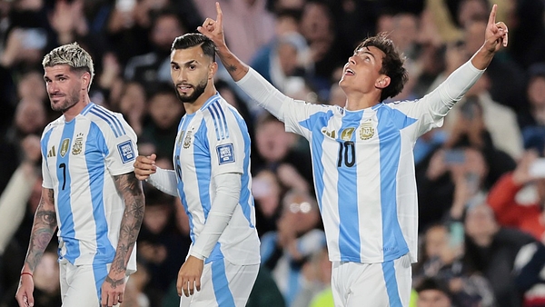 La vuelta de Dybala a la Selección: ovación y gol con la 10 de Messi