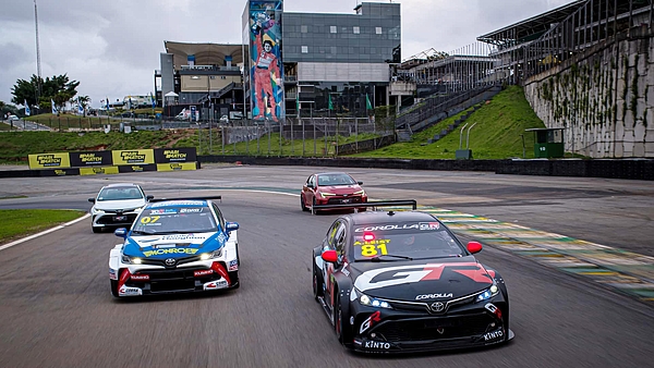 Todos los Toyota GR Corolla se reunieron en Interlagos