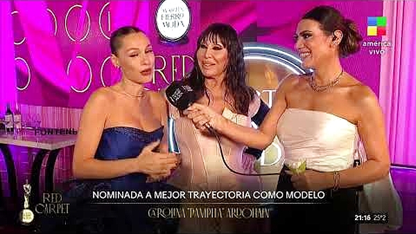 ?? #MFModa Moria Casan y Carolina Pampita Ardohain en la alfombra roja