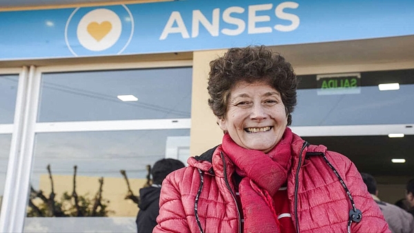 ANSES continúa los pagos a jubilados y pensionados que superan la mínima: quiénes cobran hoy viernes 24 de mayo de 2024