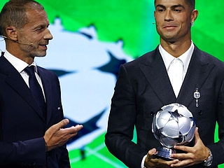 El premio a Cristiano Ronaldo antes del sorteo de la nueva Champions League