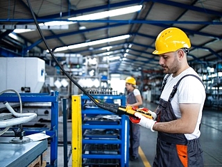 Pases de factura por el retraso de la industria en la agenda de la recuperación