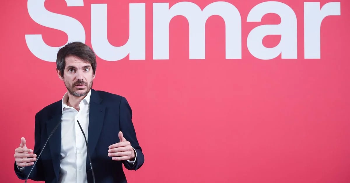 AM-Sumar critica la opacidad del PSOE con el envío de armas a Ucrania y exige llevarlo con transparencia al Congreso